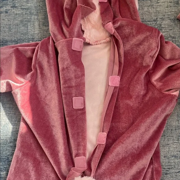 Spirit Pink Plush Bunny Costume for Toddler 5/6 - Picture 7 of 7